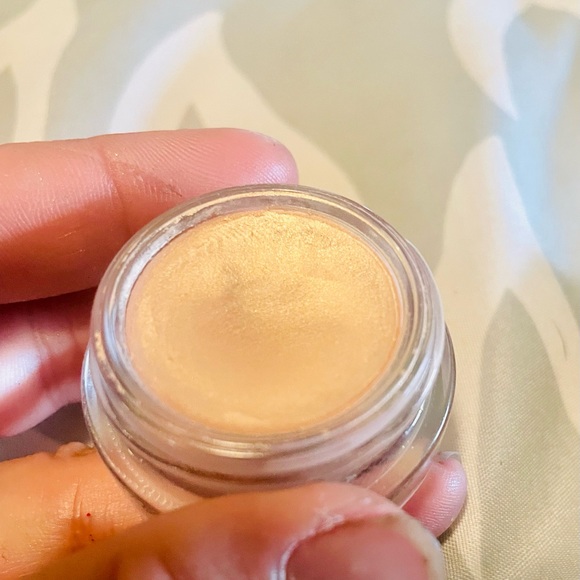 MAC paint pot - Picture 4 of 8